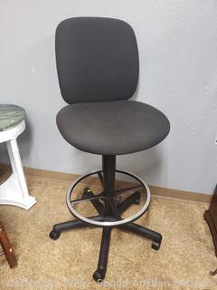 Rolling Counter Height Chair 