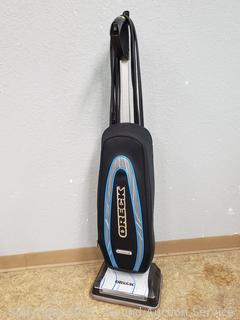 Oreck XL Vacuum Cleaner