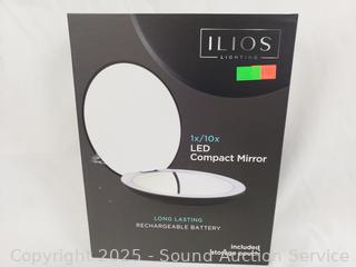 Ilios 1X/10X LED Rechargeable Compact Mirror