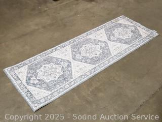Wyatt & Ash Machine Washable 2ft x 6ft Gray Runner Rug