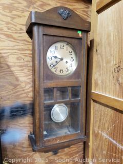 Vintage Mechanical Pendulum Wall Clock