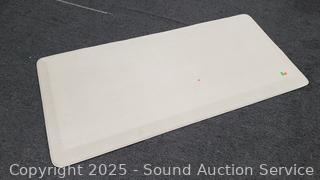 Beige 20" x 42" Memory Foam Mat