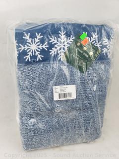 Welhome "Snowflake Holiday" Cotton Bath Towels