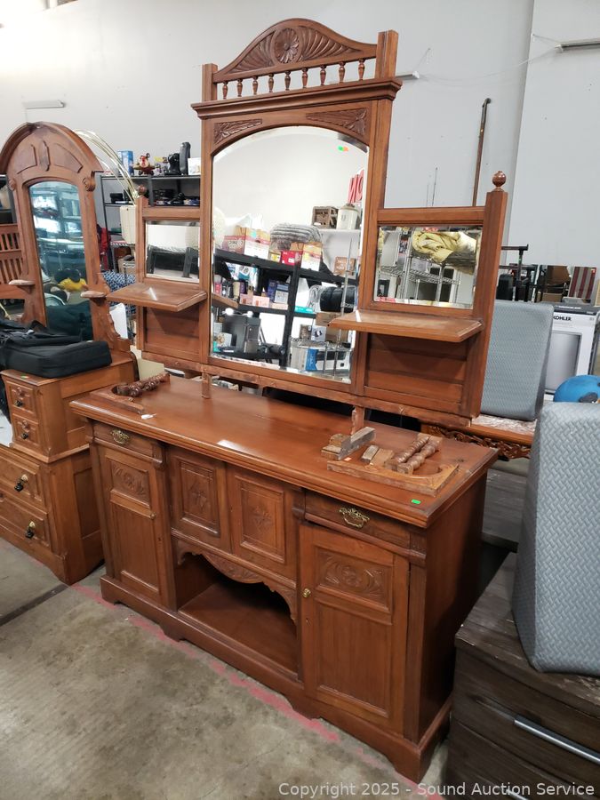 SAS Antique Furniture, Household Goods Online Auction