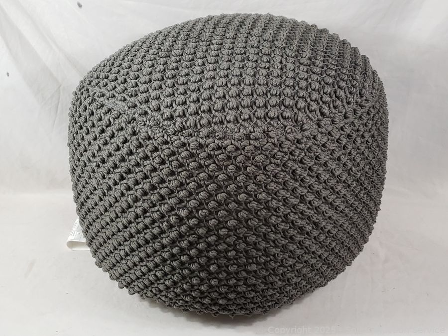 08/01/25 SAS Air Hockey Table, Country Furniture Online Auction