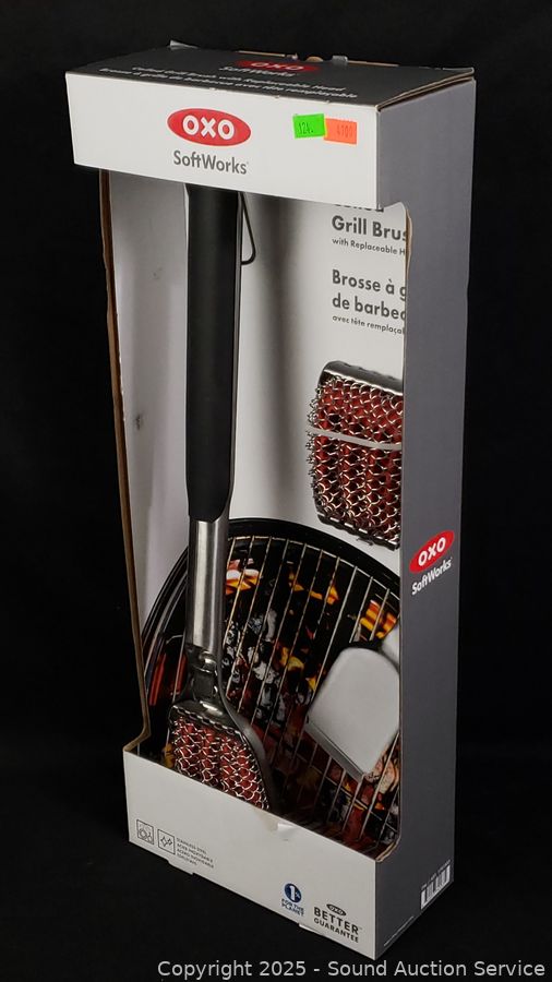 08/01/25 SAS Air Hockey Table, Country Furniture Online Auction