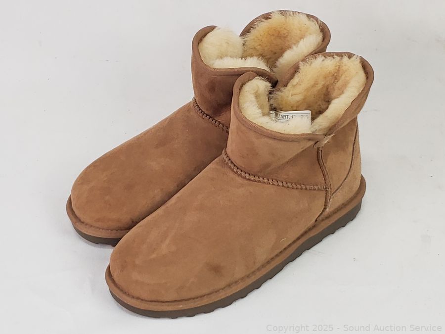 08/01/25 SAS Air Hockey Table, Country Furniture Online Auction