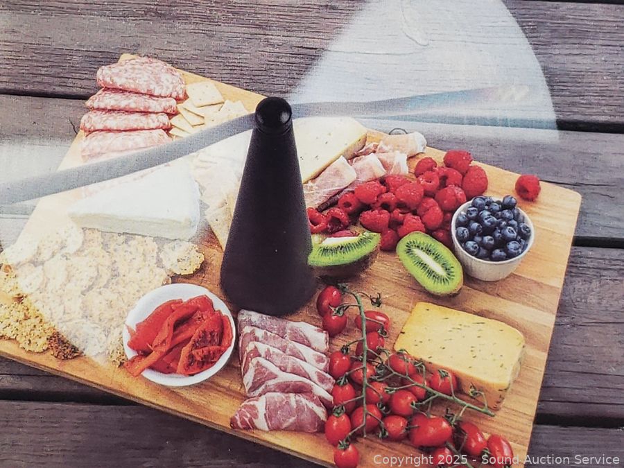 08/01/25 SAS Air Hockey Table, Country Furniture Online Auction