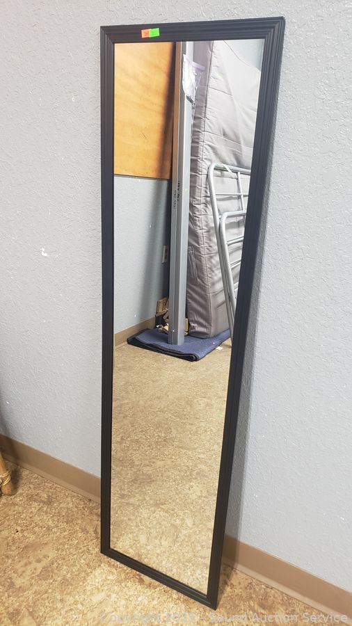 08/01/25 SAS Massage Chair, Furniture, Household Online Auction