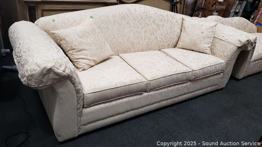 08/01/25 SAS Massage Chair, Furniture, Household Online Auction