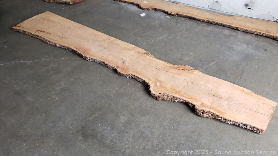 08/01/25 SAS Massage Chair, Furniture, Household Online Auction