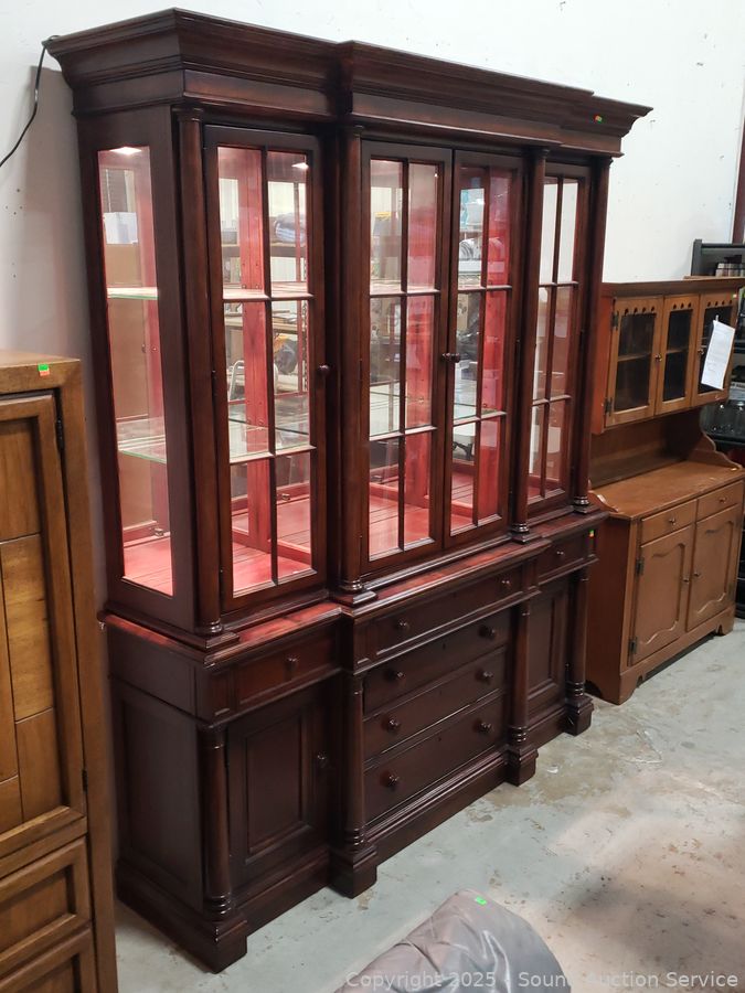 08/19/25 SAS Nursery Plants, Gold/Silver, Furniture Online Auction