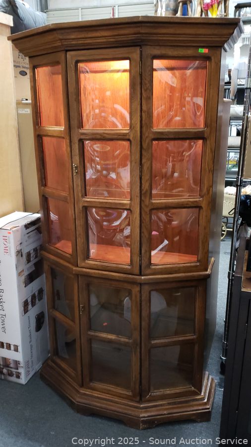 08/19/25 SAS Recliners, Freezer, Video Games, Toys Online Auction