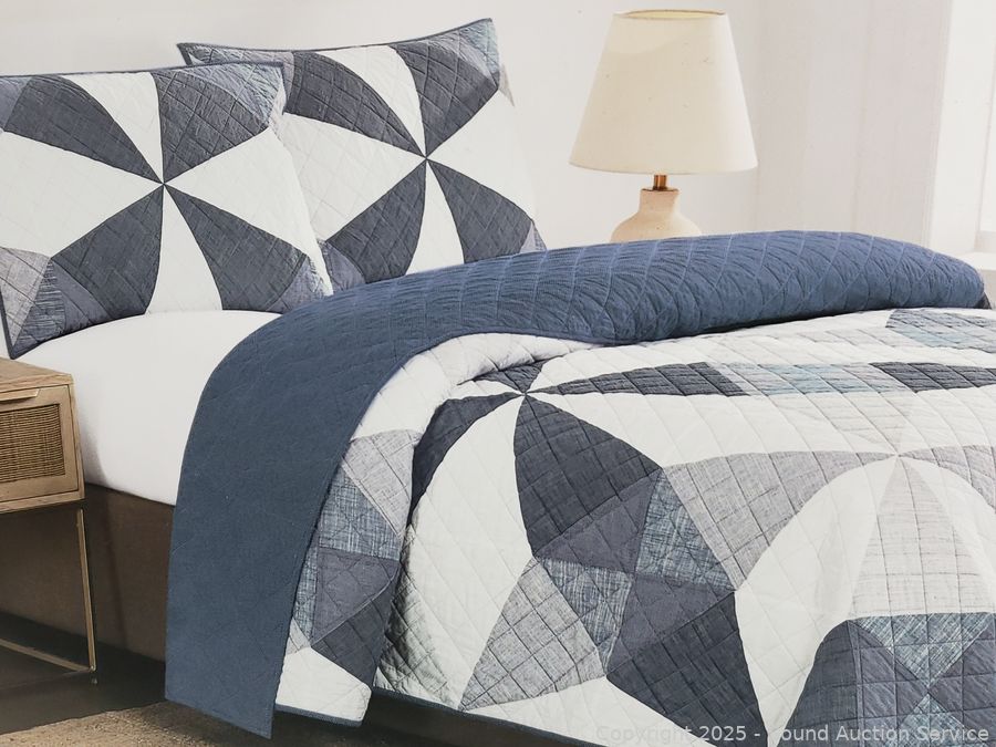 08/19/25 SAS Recliners, Freezer, Video Games, Toys Online Auction