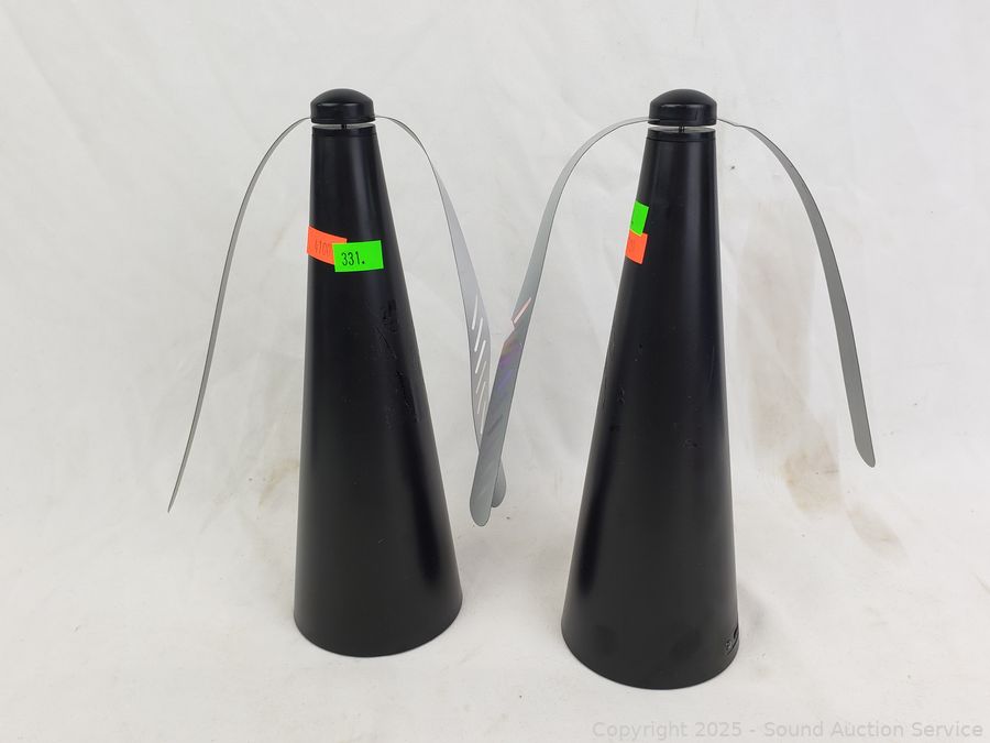 08/19/25 SAS Recliners, Freezer, Video Games, Toys Online Auction