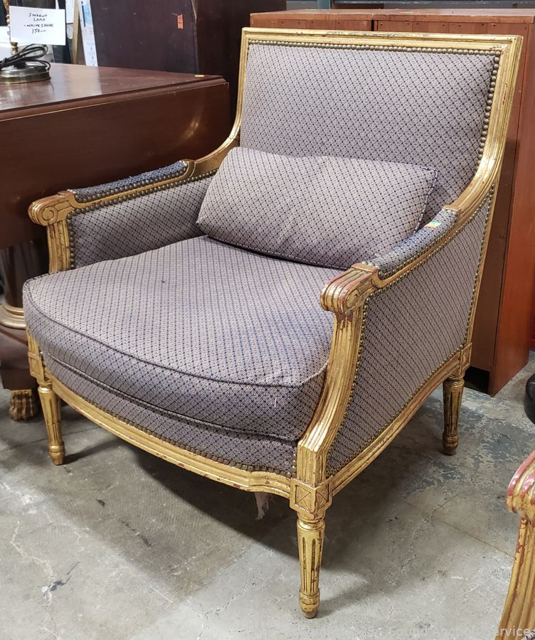 SAS Antique Furniture, Porcelain Figures, Household Online Auction