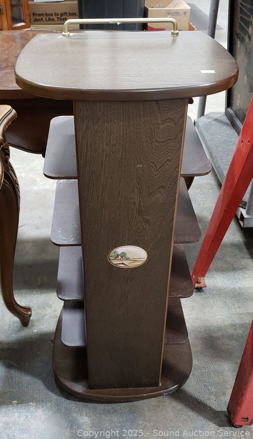 SAS Antique Furniture, Porcelain Figures, Household Online Auction
