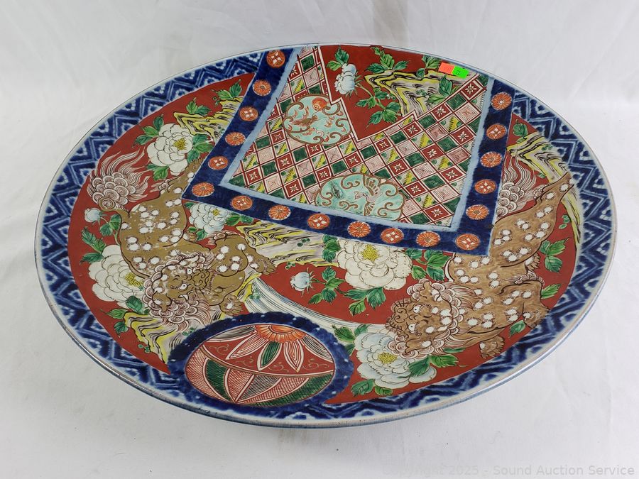 SAS Antique Furniture, Porcelain Figures, Household Online Auction