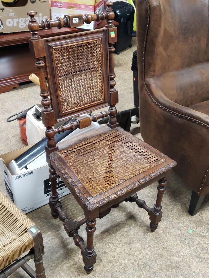 09/10/25 SAS Antique Furniture, Porcelain Figures, Household Online Auction