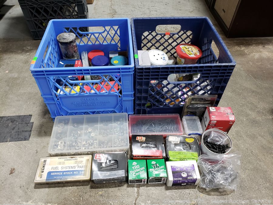 SAS Phonographs, Tools, Furniture Online Auction