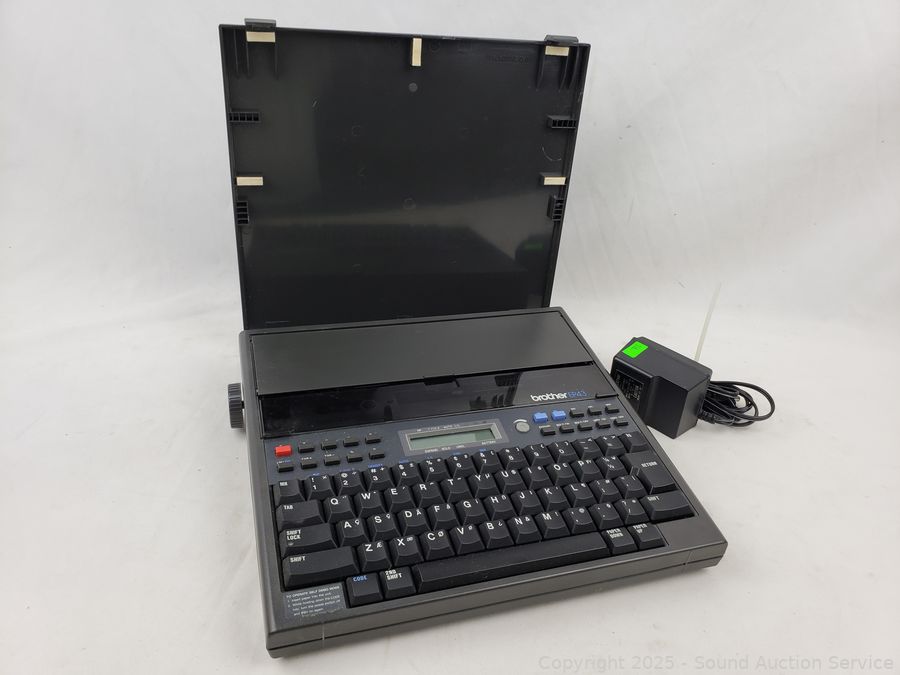 SAS Phonographs, Tools, Furniture Online Auction