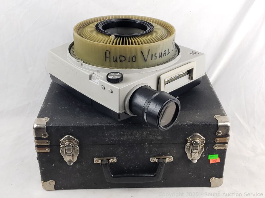 SAS Phonographs, Tools, Furniture Online Auction