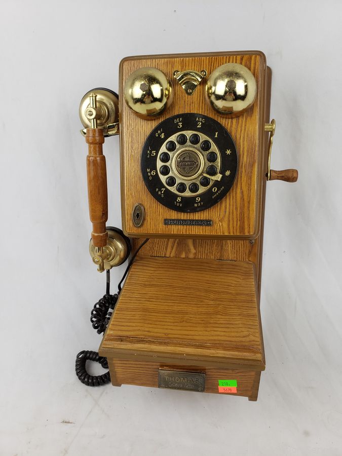 SAS Phonographs, Tools, Furniture Online Auction