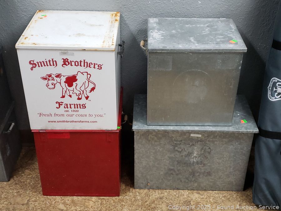 SAS Phonographs, Tools, Furniture Online Auction