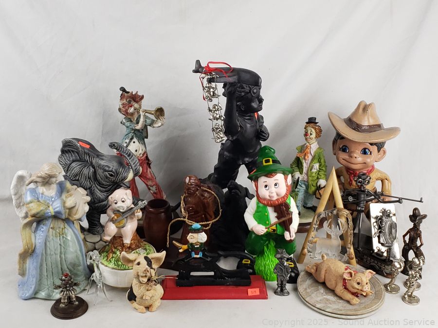 SAS Phonographs, Tools, Furniture Online Auction