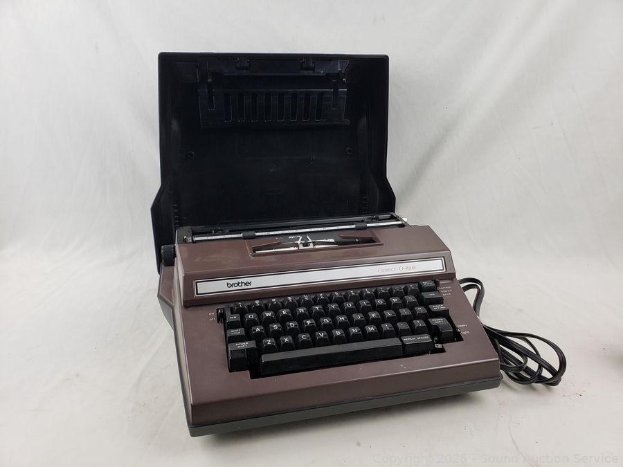 SAS Phonographs, Tools, Furniture Online Auction