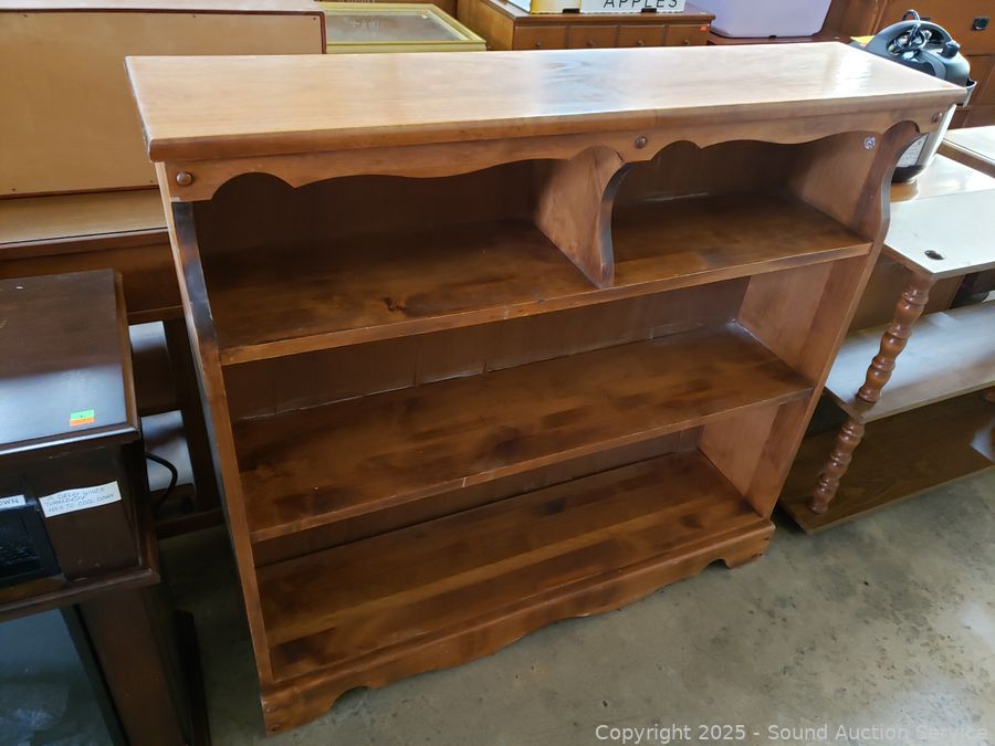 SAS Furniture, Art, Asian, Collectibles Online Auction