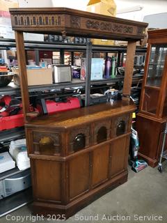 Oak Bar w/Carved Accent 