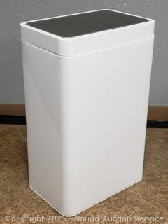 Kohler White Steel 13-Gallon Motion Sensor Trash Can