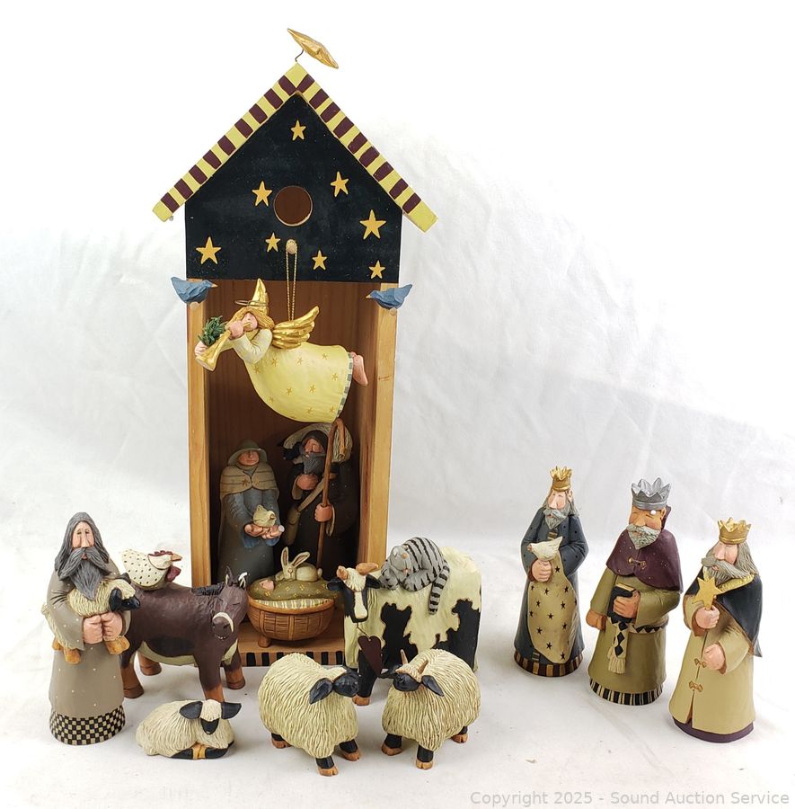 SAS Christmas Décor, Antiques, Dolls Online Auction