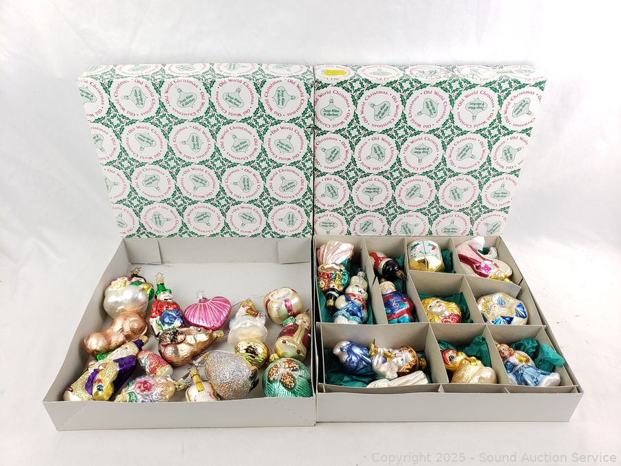 SAS Christmas Décor, Antiques, Dolls Online Auction