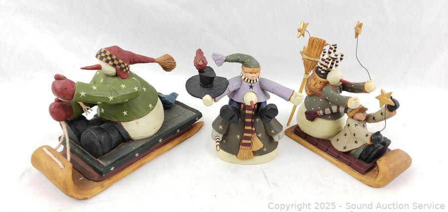 SAS Christmas Décor, Antiques, Dolls Online Auction