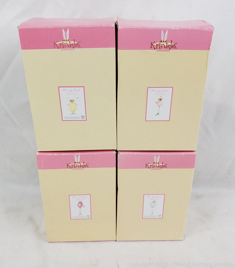 SAS Christmas Décor, Antiques, Dolls Online Auction