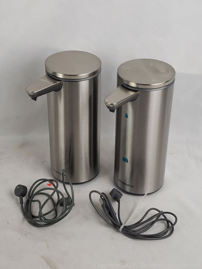 SAS Christmas Décor, Antiques, Dolls Online Auction