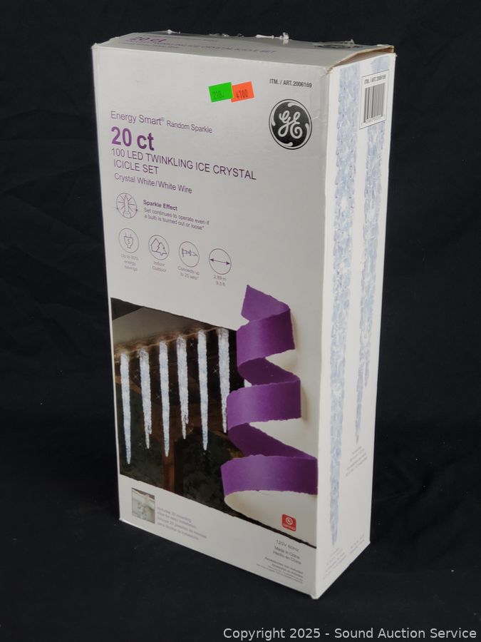 SAS Christmas Décor, Antiques, Dolls Online Auction