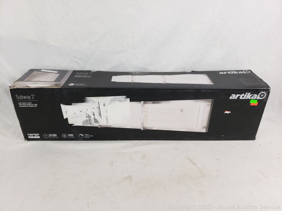 SAS Christmas Décor, Antiques, Dolls Online Auction