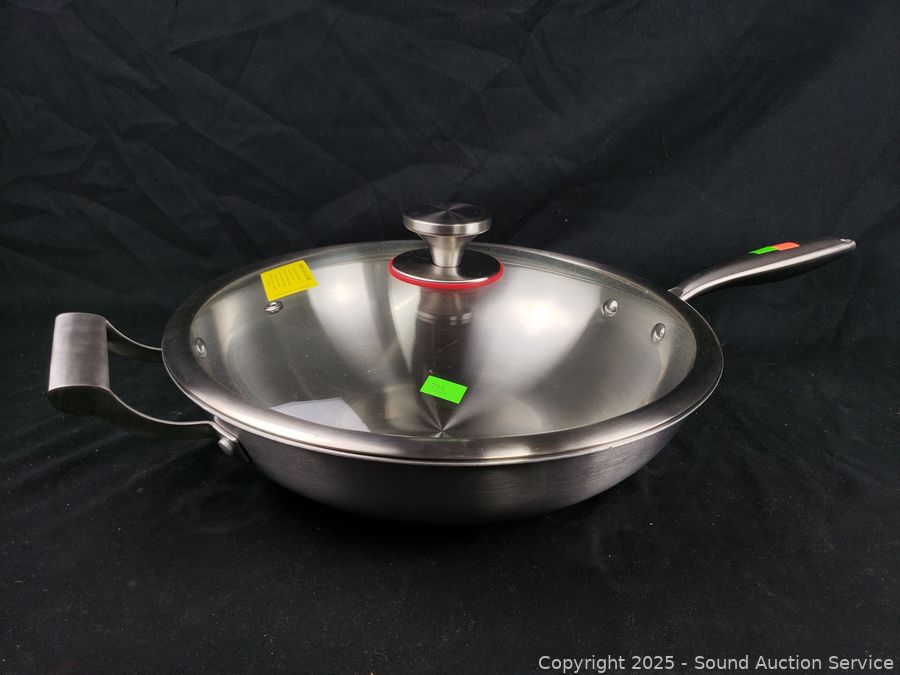 SAS Christmas Décor, Antiques, Dolls Online Auction