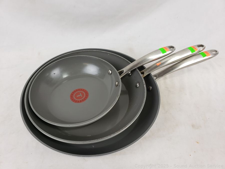 SAS Antiques, Pinball, Invicta Watches Online Auction