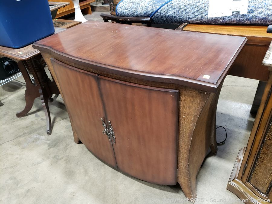 SAS Antiques, Pinball, Invicta Watches Online Auction