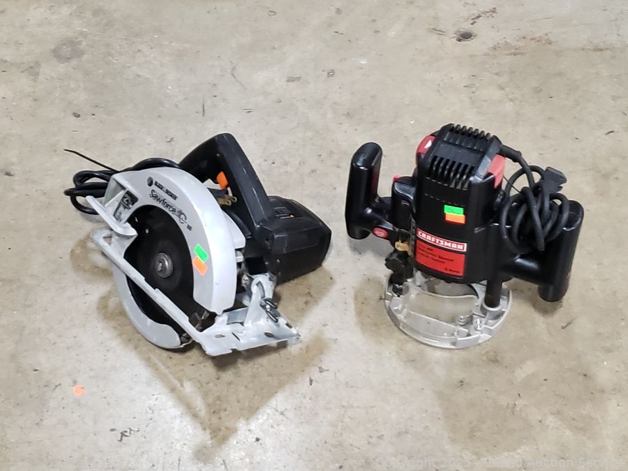 SAS Antiques, Pinball, Invicta Watches Online Auction