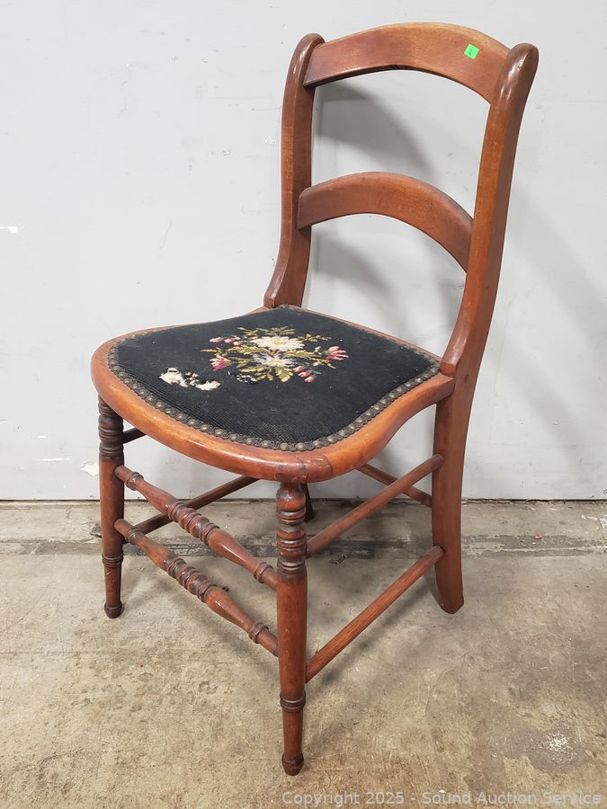 SAS Fine Men’s Watches, Antiques, Household Online Auction