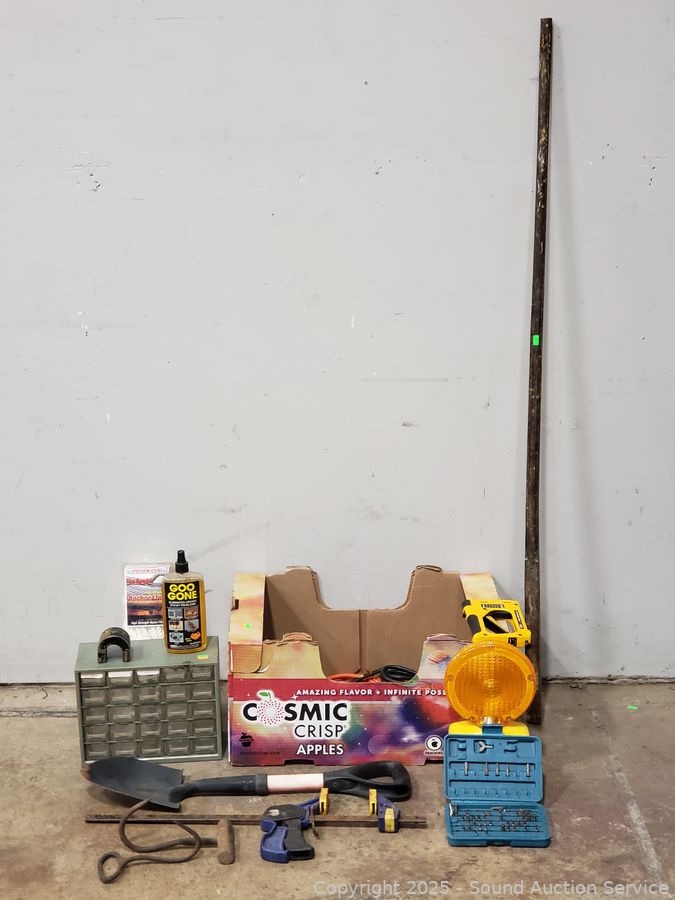 SAS Fine Men’s Watches, Antiques, Household Online Auction