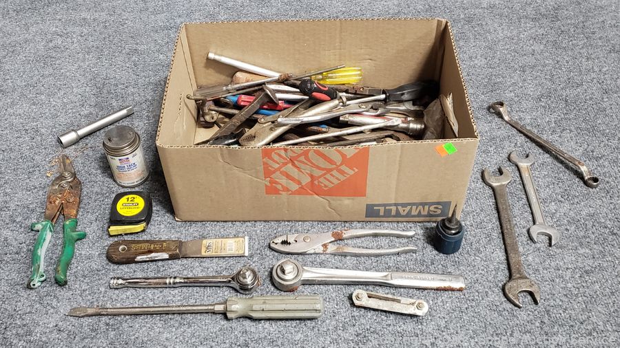 SAS Silver Bars, Silver Dollars, Ridgeway Clock Online Auction