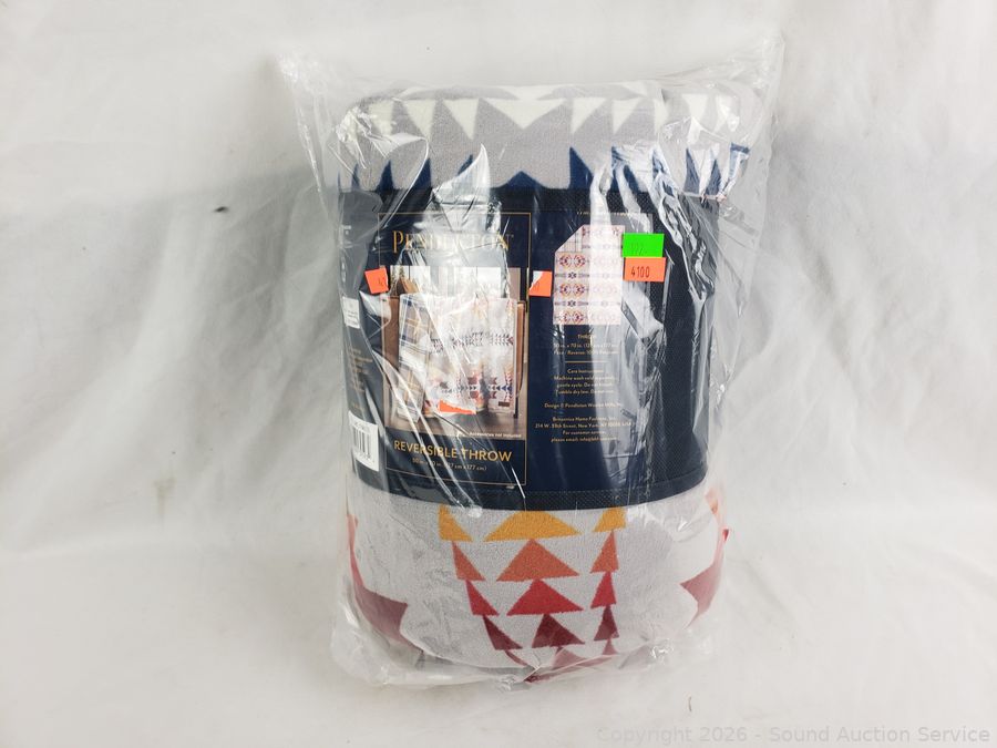 SAS Barbies, Victorian Sofas, PartyLite, Avon Online Auction