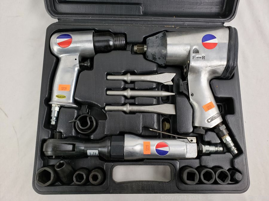 SAS Barbies, Victorian Sofas, PartyLite, Avon Online Auction