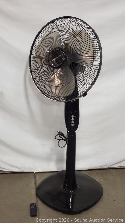 SAS Rifles, Toys, Furniture, Knives Online Auction